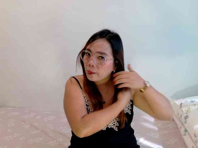 Kristel17 webcam