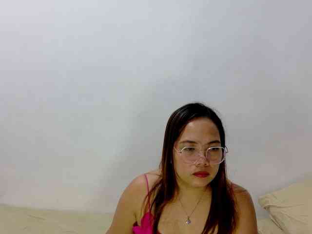 Kristel17 webcam