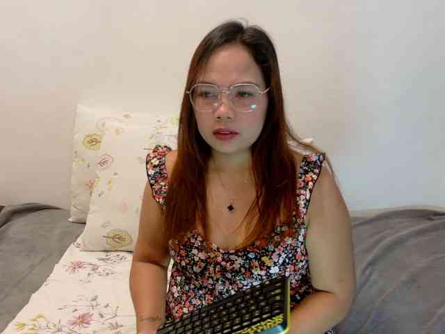 Kristel17 webcam