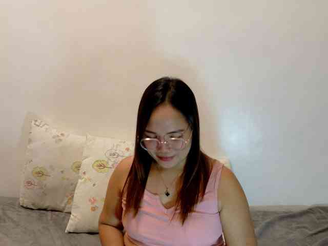 Kristel17 webcam