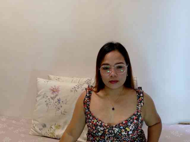 Kristel17 webcam