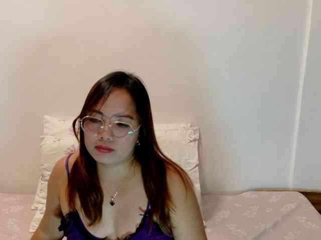 Kristel17 webcam