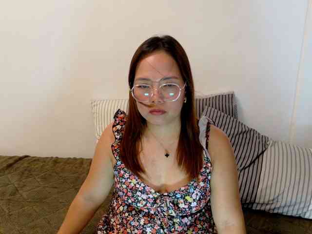 Kristel17 webcam