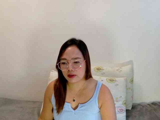 Kristel17 webcam