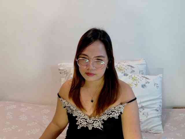 Kristel17 webcam