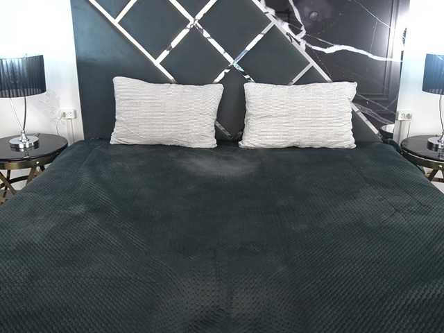 ArielGemme live cam on BongaCams