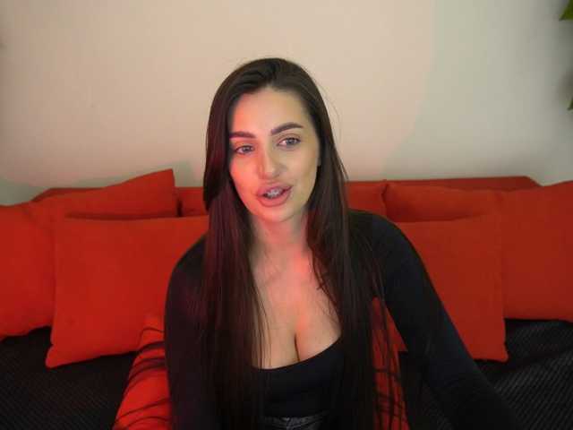 ArielGemme live cam on BongaCams