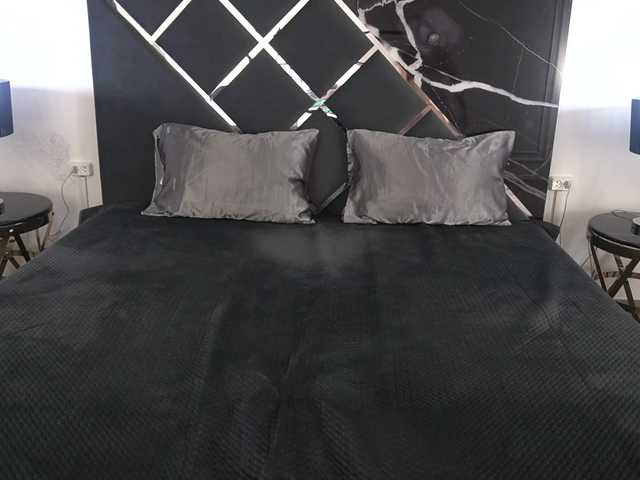 ArielGemme live cam on BongaCams
