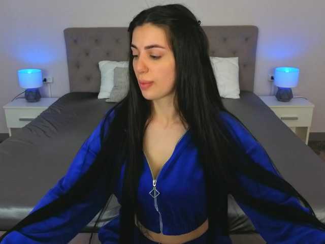 ArielGemme's BongaCams show and profile