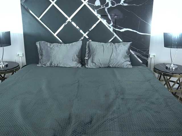 ArielGemme live cam on BongaCams