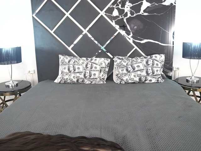 ArielGemme live cam on BongaCams