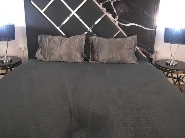 ArielGemme live cam on BongaCams