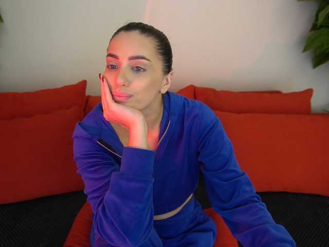 ArielGemme, en vivo ahora en BongaCams