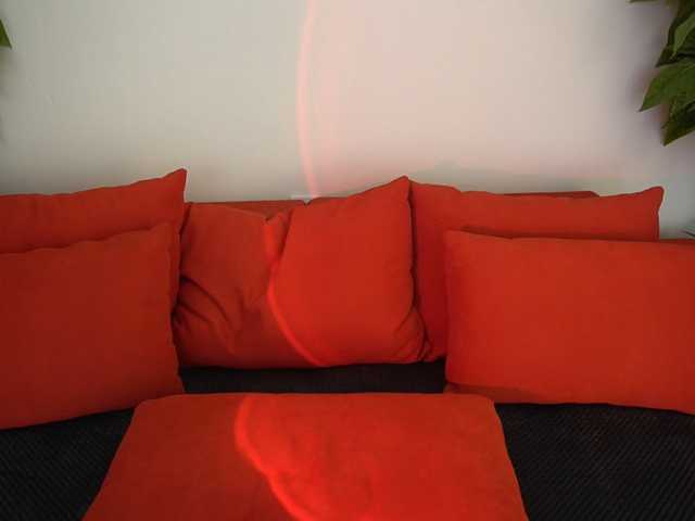 ArielGemme live cam preview