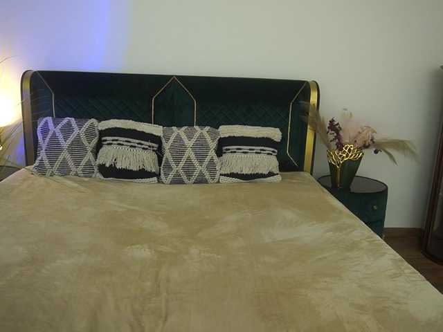 ArielGemme live cam on BongaCams