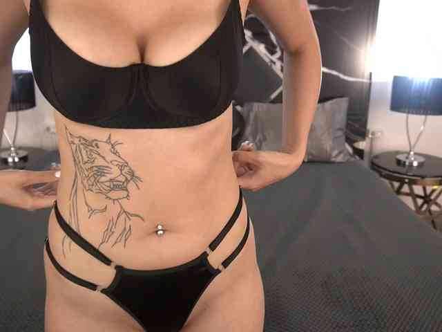 ArielGemme Live Webcam on BongaCams