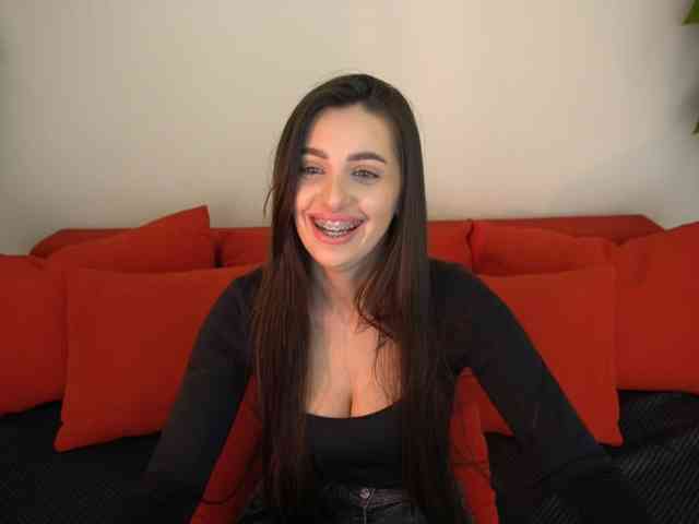 ArielGemme Live Webcam on BongaCams