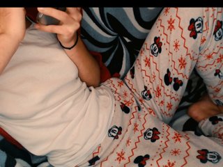 yzza-suave Porn Show