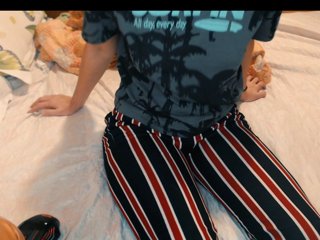 yzza-suave Porn Show