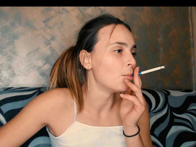 yzza-suave live cam on BongaCams