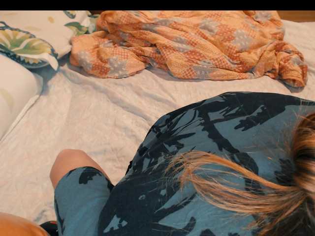 yzza-suave live cam on BongaCams