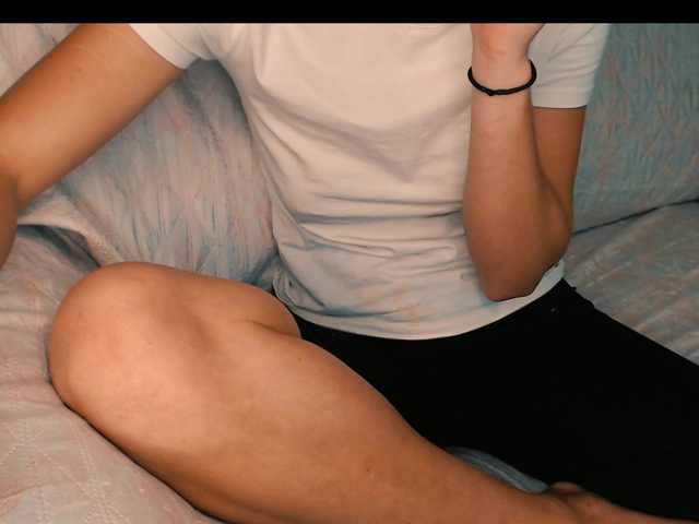 yzza-suave live cam on BongaCams