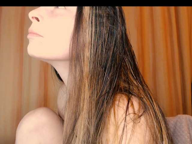 yzza-suave live cam on BongaCams