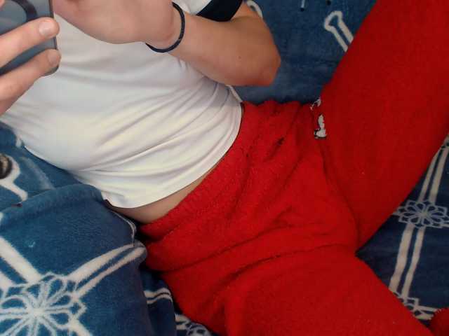 yzza-suave live cam on BongaCams