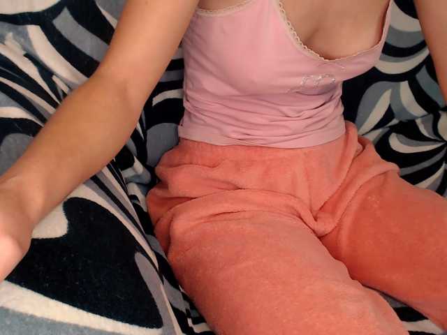 yzza-suave live cam on BongaCams