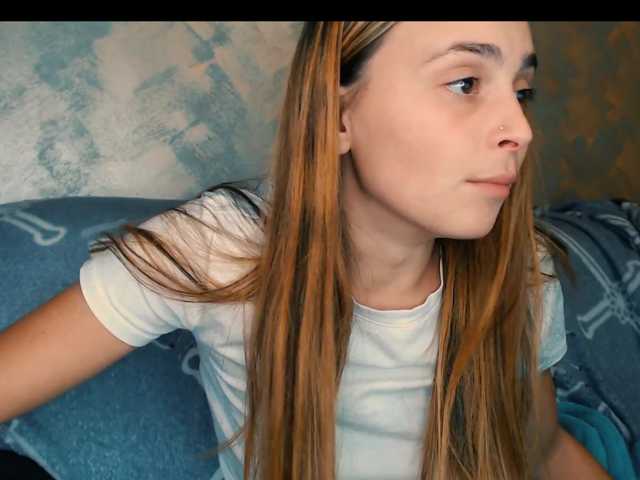 yzza-suave live cam on BongaCams