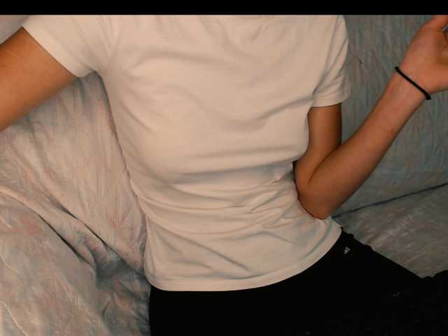 yzza-suave live cam on BongaCams