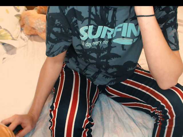 yzza-suave live cam on BongaCams