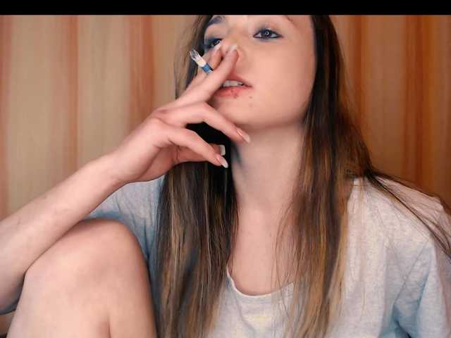 yzza-suave Live Cam on BongaCams