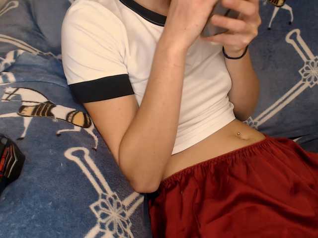 yzza-suave live cam on BongaCams