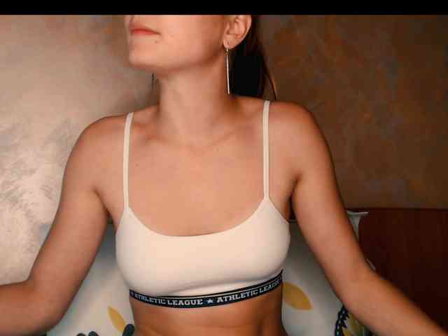 yzza-suave webcam