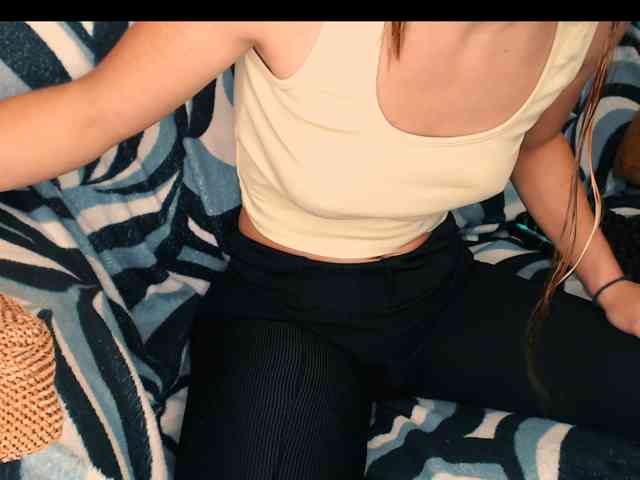 yzza-suave webcam