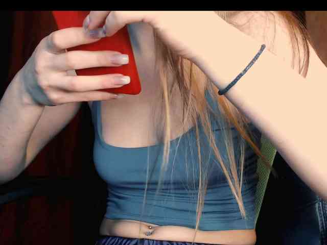 yzza-suave webcam