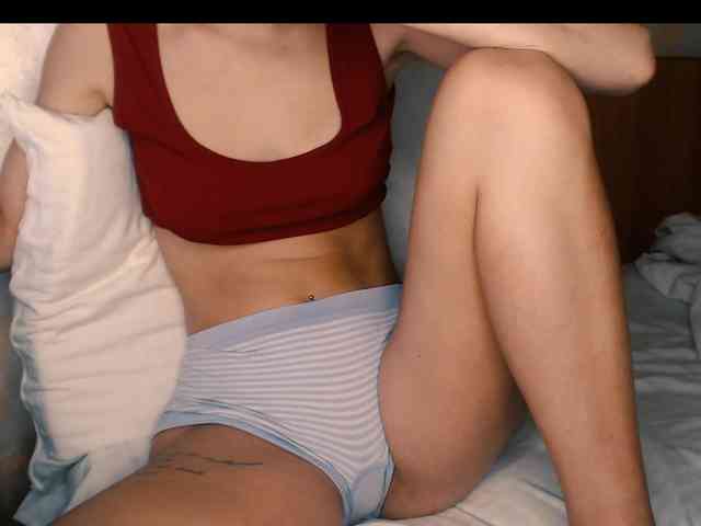 yzza-suave webcam