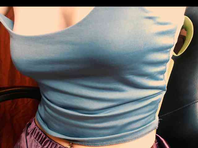 yzza-suave webcam