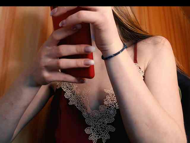 yzza-suave webcam