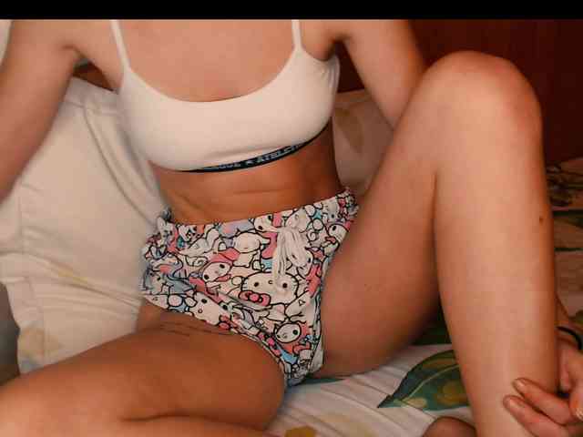 yzza-suave webcam