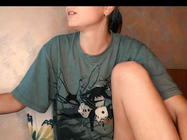 yzza-suave webcam
