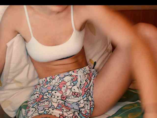 yzza-suave webcam