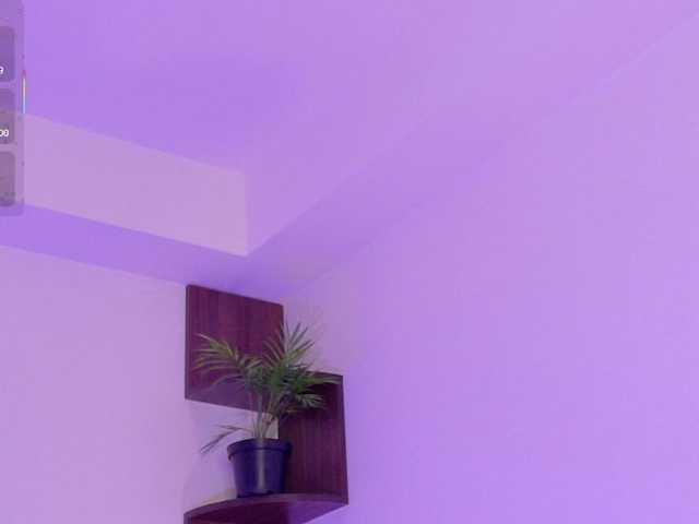 KRISTINCHERRY's BongaCams show and profile