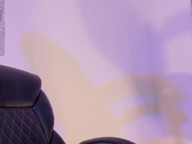 KRISTINCHERRY live cam on BongaCams