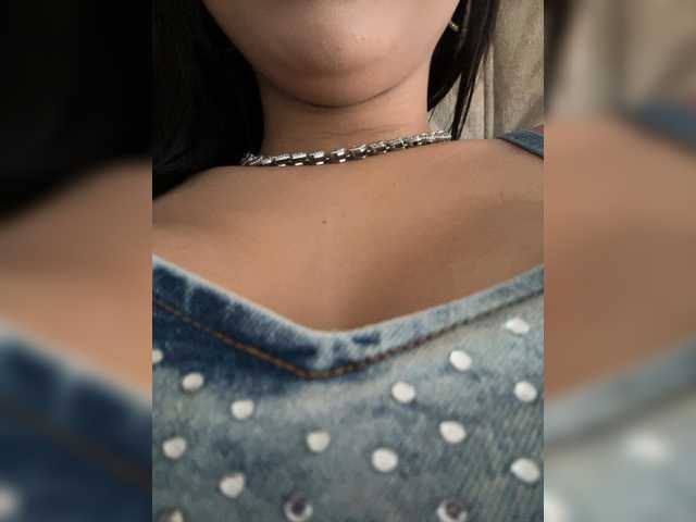 KRISTINCHERRY live cam on BongaCams