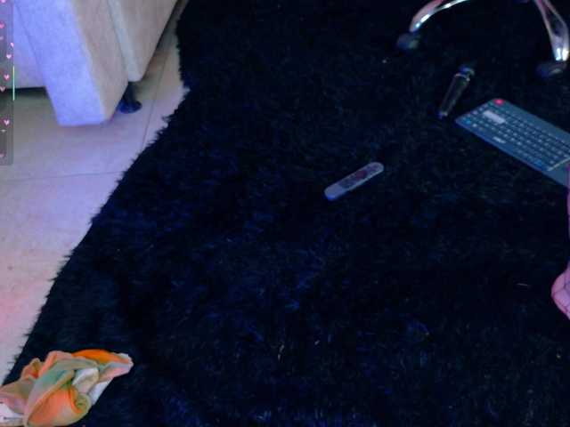 KRISTINCHERRY live cam preview