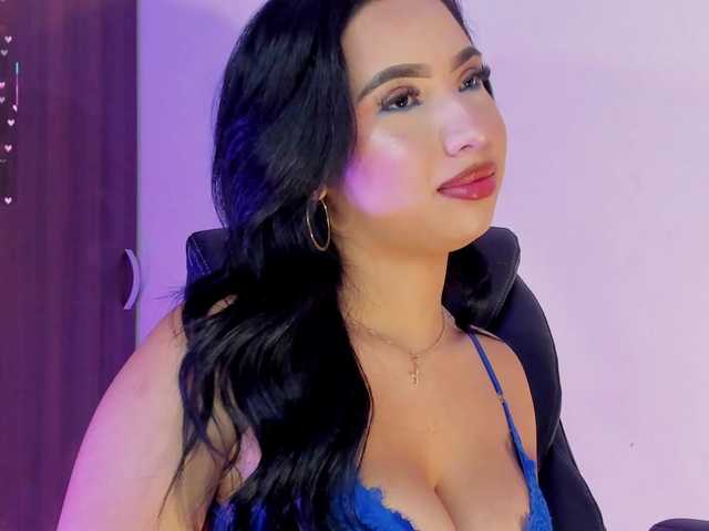 KRISTINCHERRY live cam on BongaCams