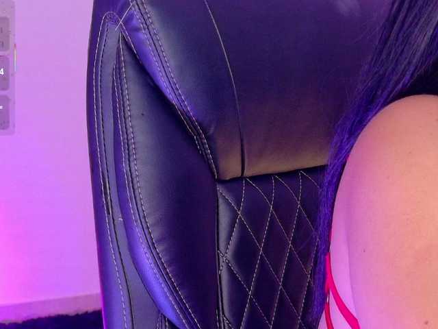 KRISTINCHERRY's BongaCams show and profile