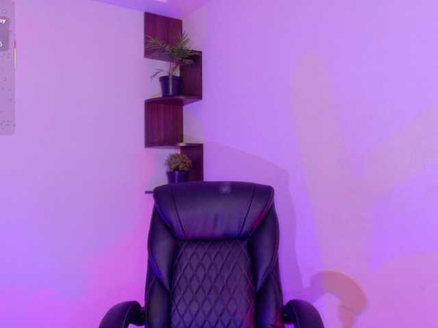 KRISTINCHERRY's BongaCams show and profile